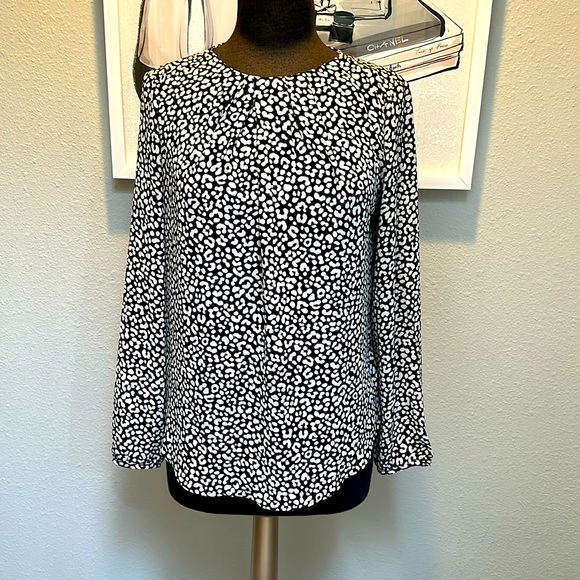 Ann Taylor blouse size S - Picture 1 of 8